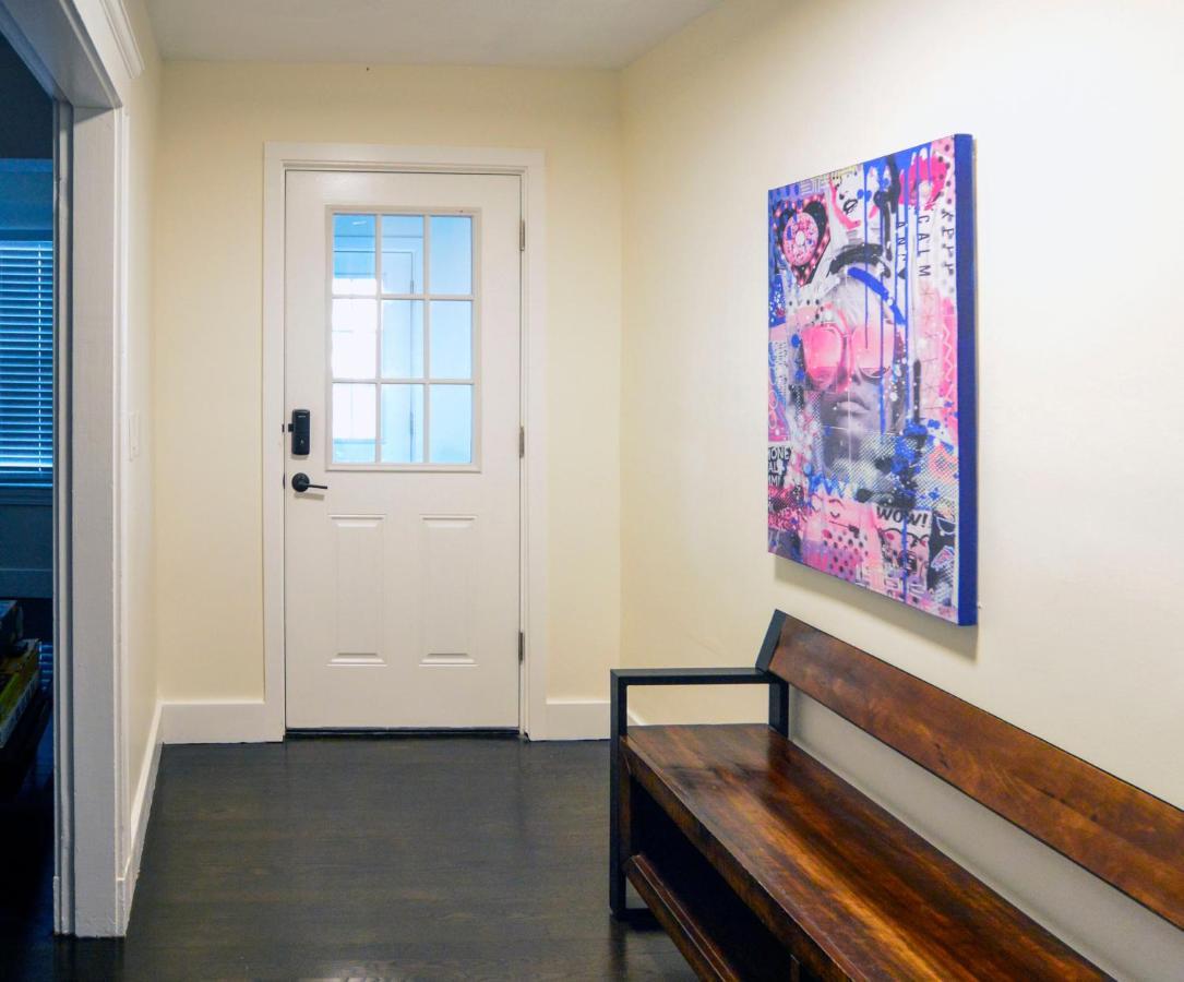 Modern Two Bedroom Condo - Boston Stoneham Extérieur photo